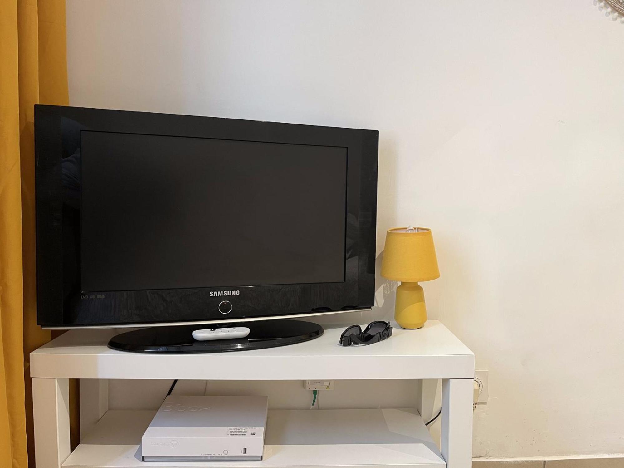 Studio Equipe Confort Proche De Toutes Commodites La Seyne-sur-Mer Extérieur photo